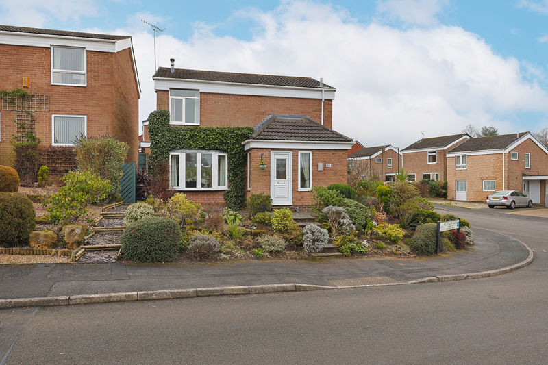 Lake View Avenue Walton
